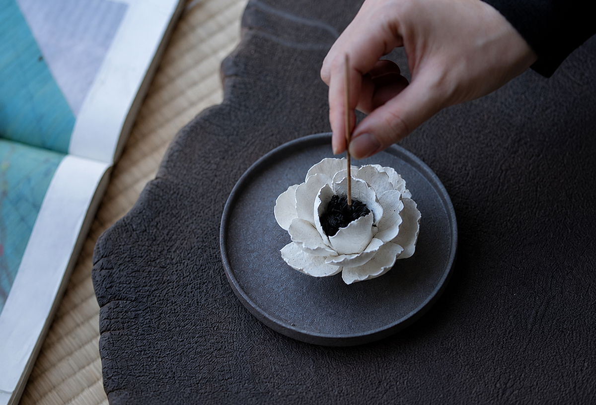 Caijitang white ceramic camellia incense holder, alternate product view 5