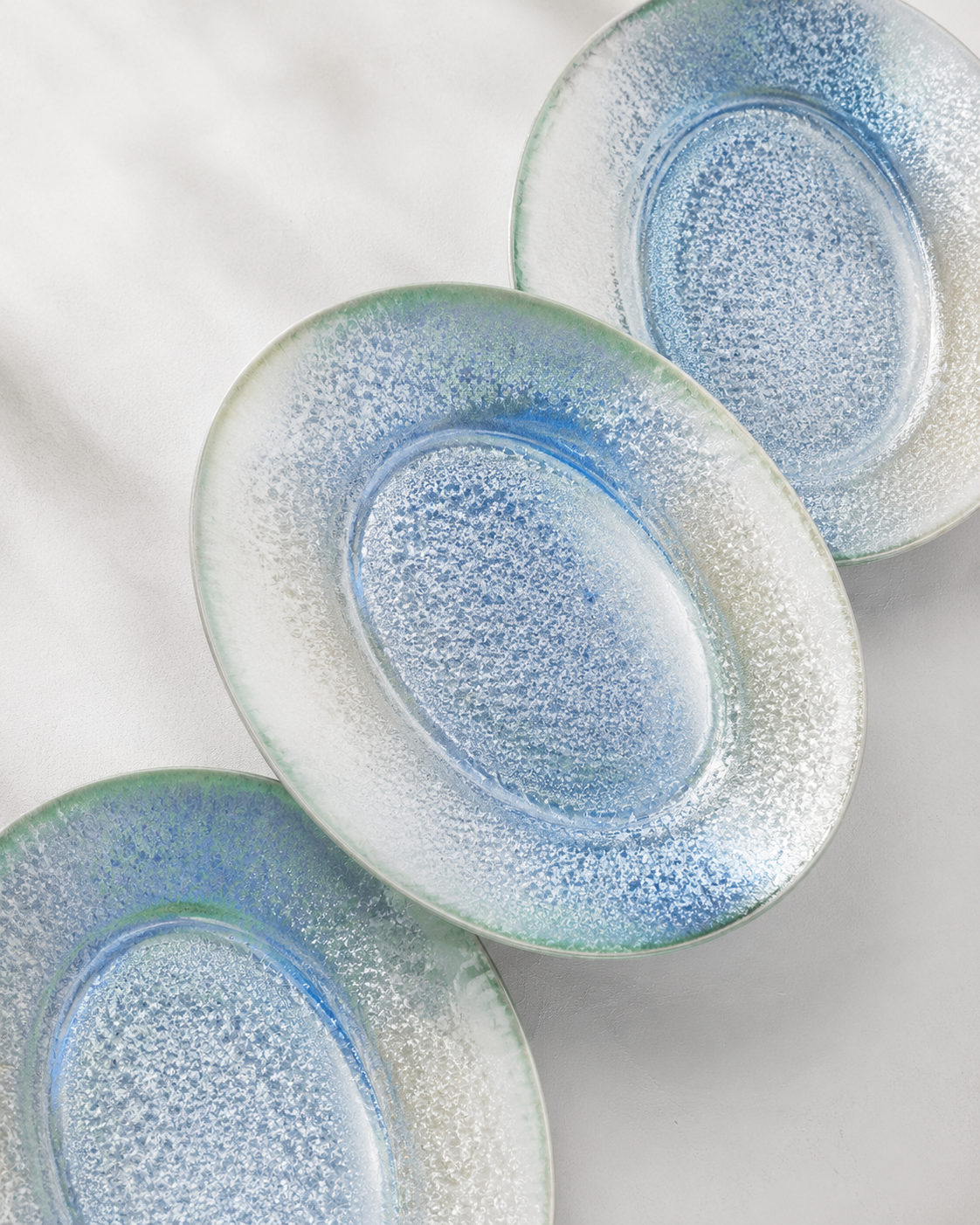 PiGoo handmade Jingdezhen ceramic plate gallery view