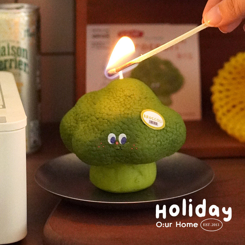 Broccoli sculptural candle gift presentation