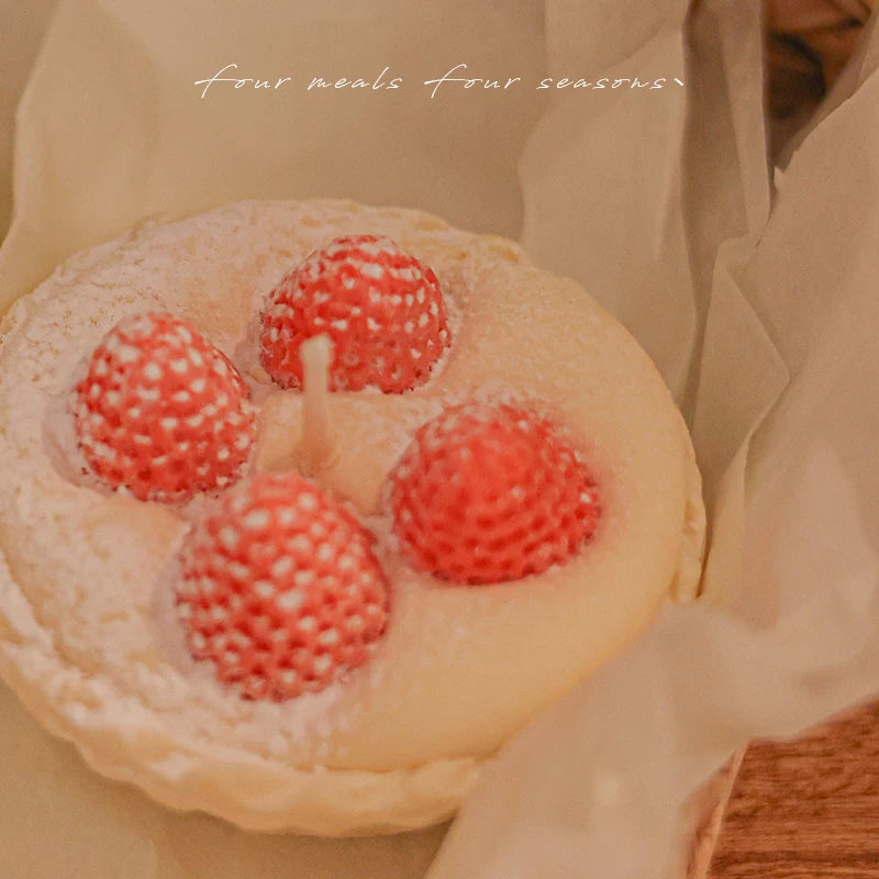 Snow Country strawberry cake candle with four strawberry details