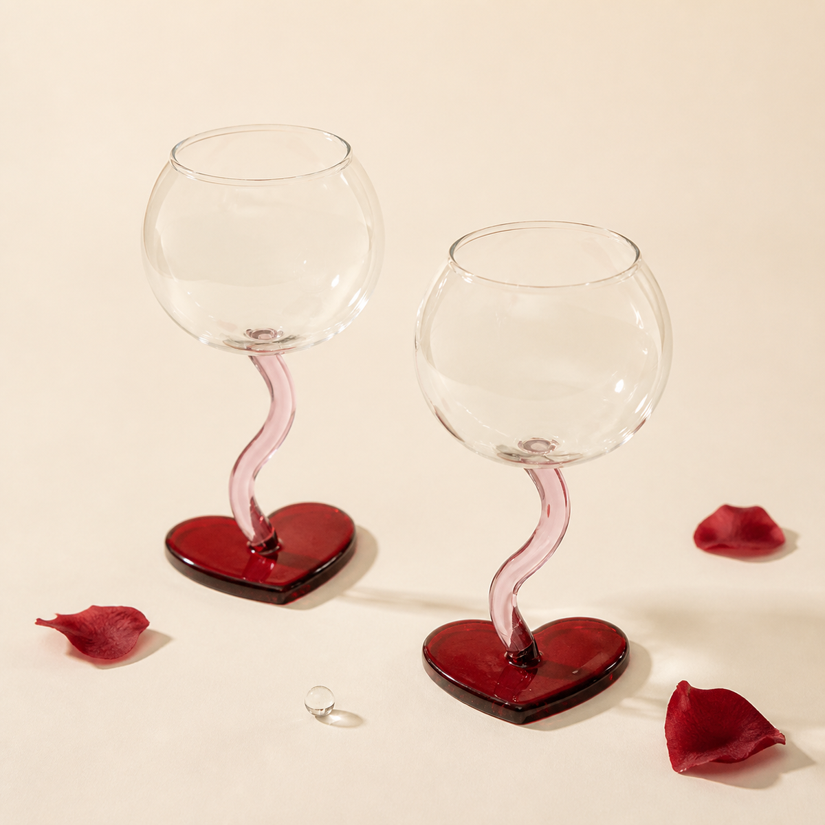 SOREMO Heart stem wine glass pair on a warm ivory background